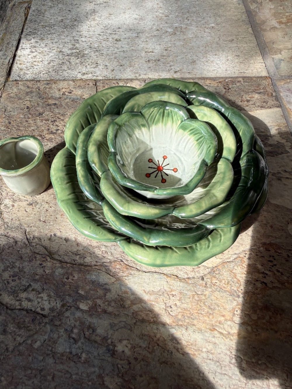 Vintage Cabbage Leaf Ceramic Art Stacking Bowl Set Starburst MCM Glossy Green.